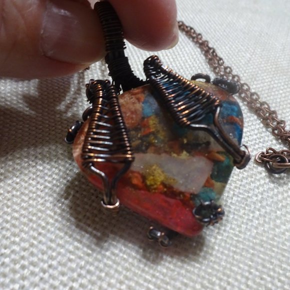 Artistic "OYSTER TURQUOISE" Handmade COPPER WIRE-WRAPPED Pendant/Chain #332B - Picture 2 of 3